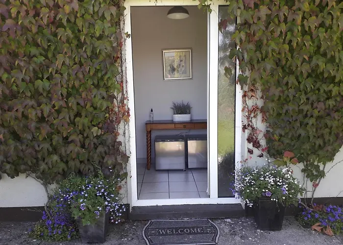 Lakeside Guest house Loughrea